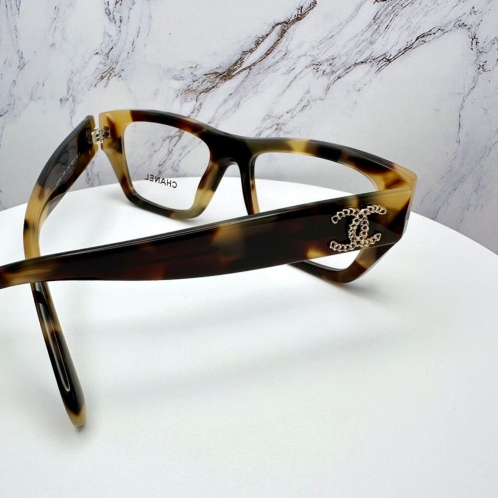 New CHANEL Eyeglasses Brown Gold Chain CC Rectangle 52mm Rx-able - Picture 16 of 16
